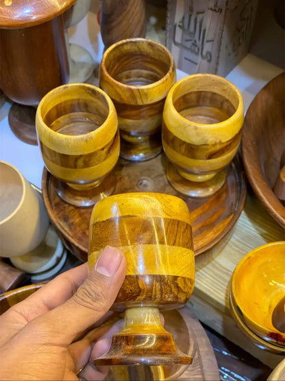 𝐇𝐚𝐧𝐝𝐦𝐚𝐝𝐞 𝐖𝐨𝐨𝐝𝐞𝐧 𝐆𝐥𝐚𝐬𝐬 𝐒𝐞𝐭 𝐨𝐟 𝟒 𝐏𝐢𝐞𝐜𝐞𝐬 𝐰𝐢𝐭𝐡 𝐓𝐫𝐚𝐲